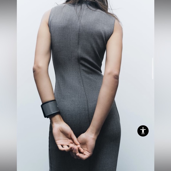 Zara Grey Seamed Dress - Picture 4 of 9